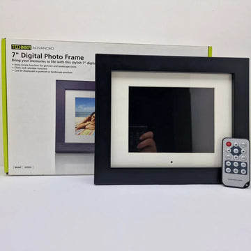 TECHNIKA 7" Digital Photo Frame with Remote Control - Imported from UK